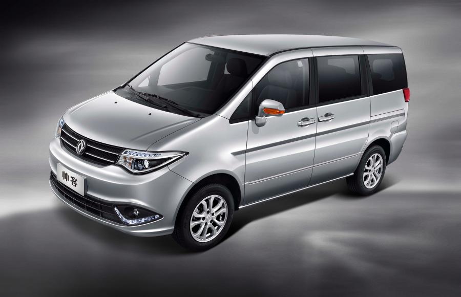  DongFeng Succe 2015 года  (фото 8 из 19)